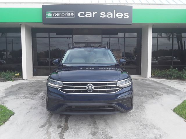 2022 Volkswagen Tiguan SE