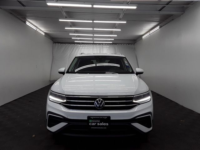 2022 Volkswagen Tiguan SE