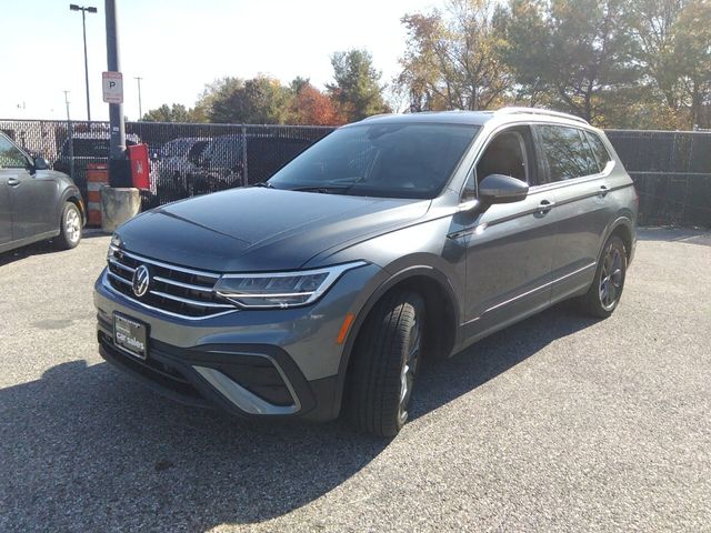 2022 Volkswagen Tiguan SE