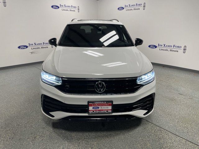 2022 Volkswagen Tiguan SE R-Line Black