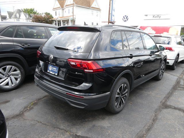 2022 Volkswagen Tiguan S