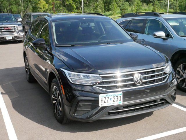 2022 Volkswagen Tiguan S