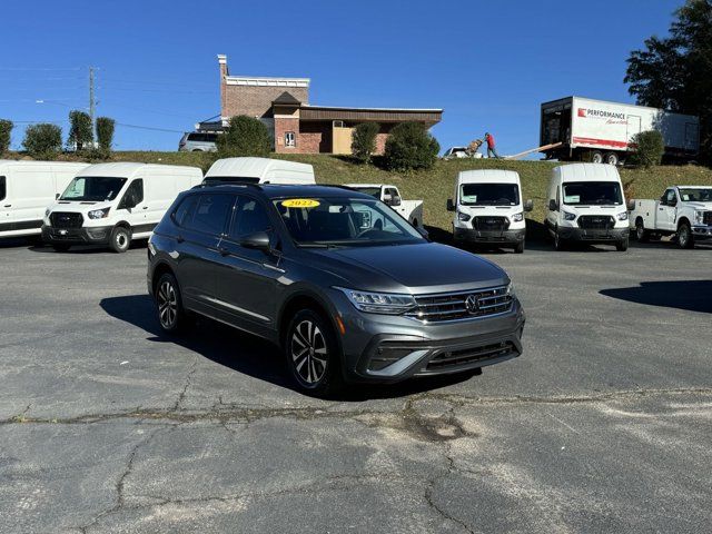 2022 Volkswagen Tiguan S