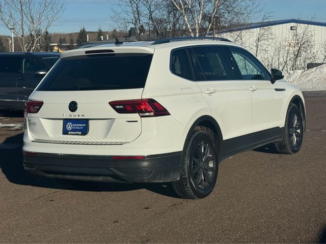 2022 Volkswagen Tiguan SE