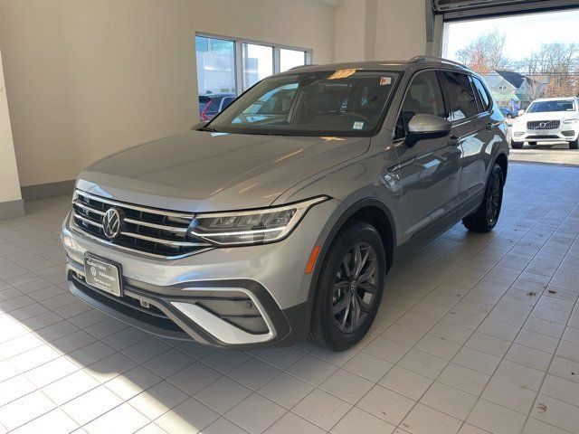 2022 Volkswagen Tiguan SE