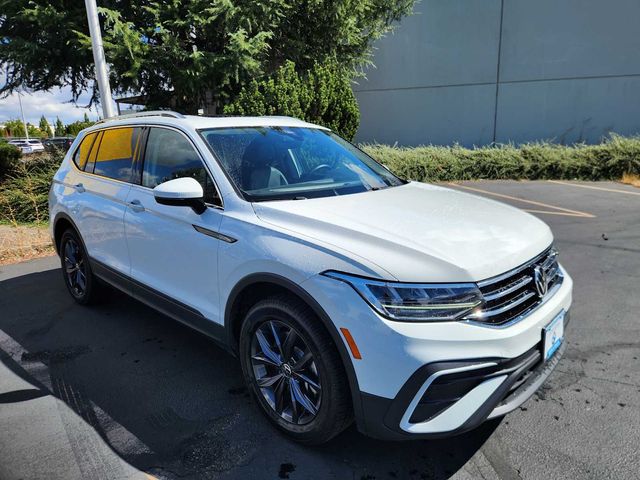 2022 Volkswagen Tiguan SE