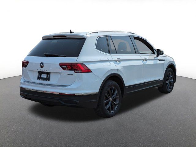 2022 Volkswagen Tiguan SE