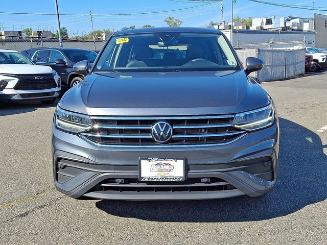 2022 Volkswagen Tiguan SE