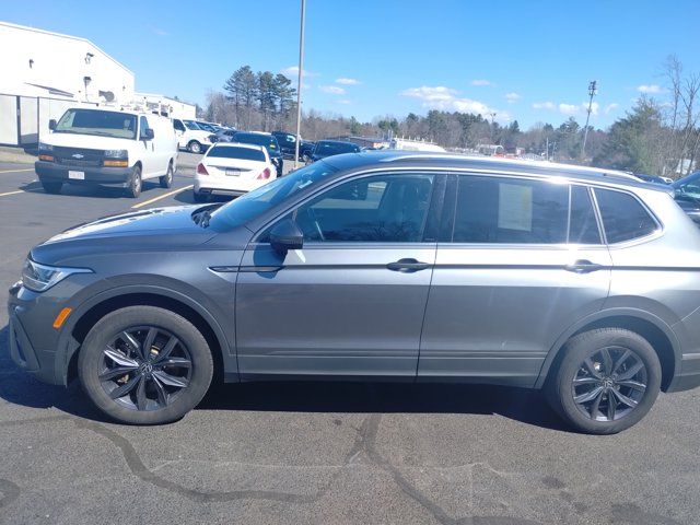 2022 Volkswagen Tiguan SE