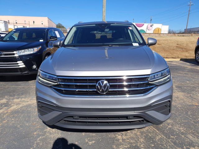 2022 Volkswagen Tiguan SE