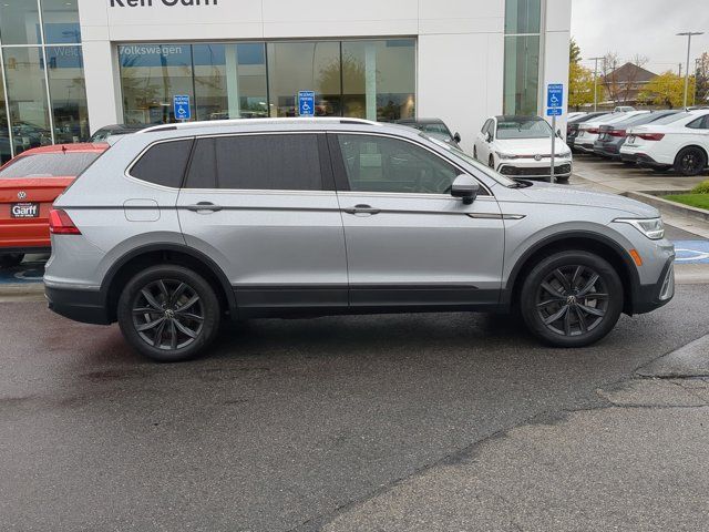 2022 Volkswagen Tiguan SE