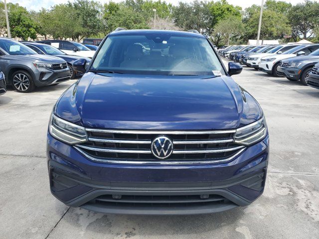 2022 Volkswagen Tiguan SE