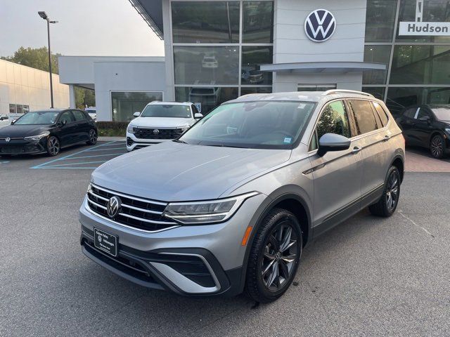 2022 Volkswagen Tiguan SE