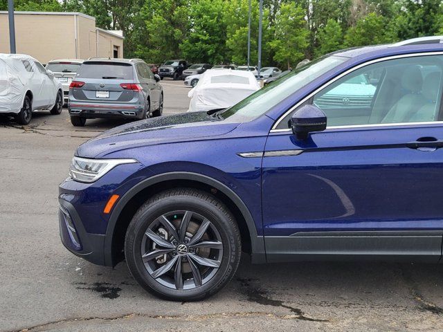 2022 Volkswagen Tiguan SE