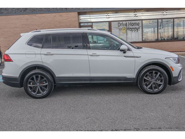 2022 Volkswagen Tiguan SE