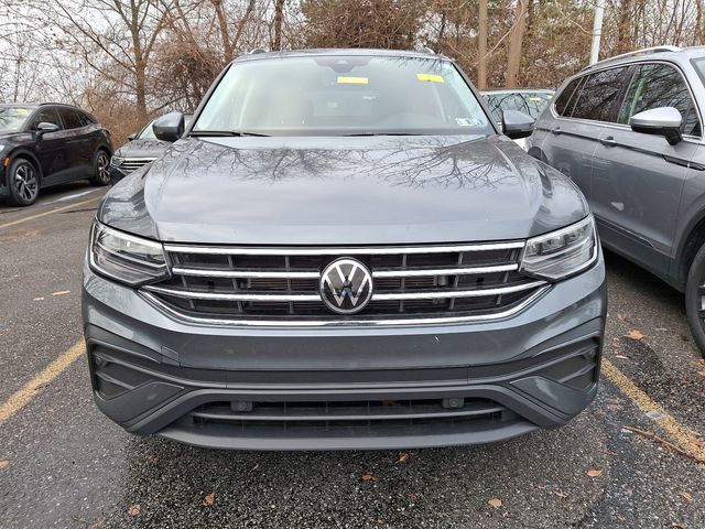 2022 Volkswagen Tiguan SE