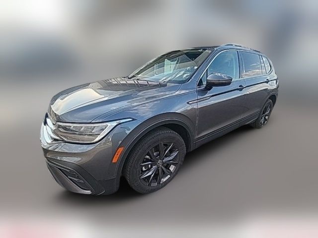 2022 Volkswagen Tiguan SE