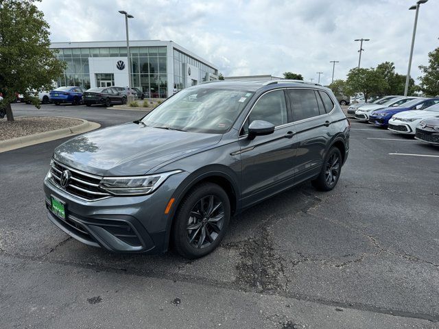 2022 Volkswagen Tiguan SE