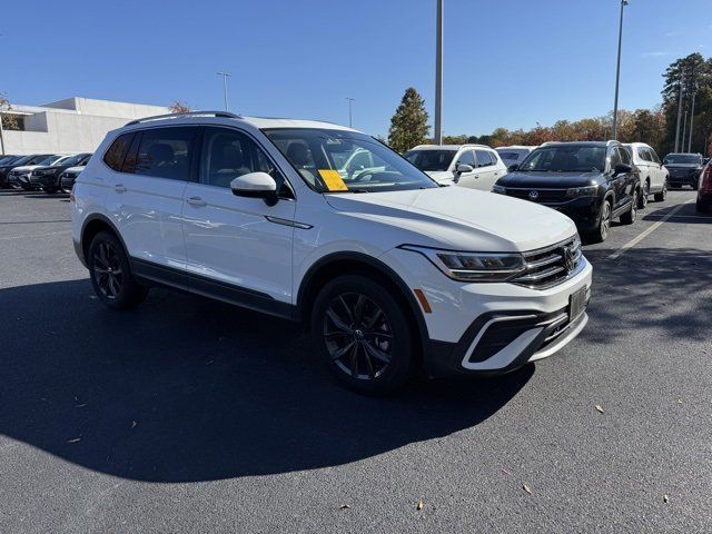 2022 Volkswagen Tiguan SE