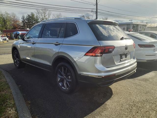 2022 Volkswagen Tiguan SE