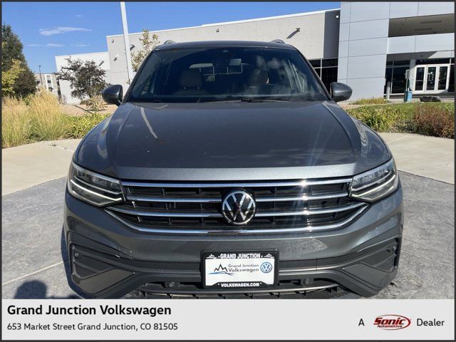 2022 Volkswagen Tiguan SE