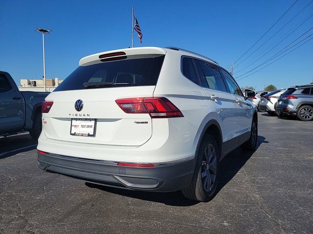 2022 Volkswagen Tiguan SE