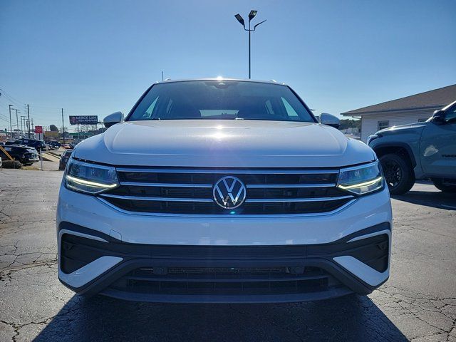 2022 Volkswagen Tiguan SE