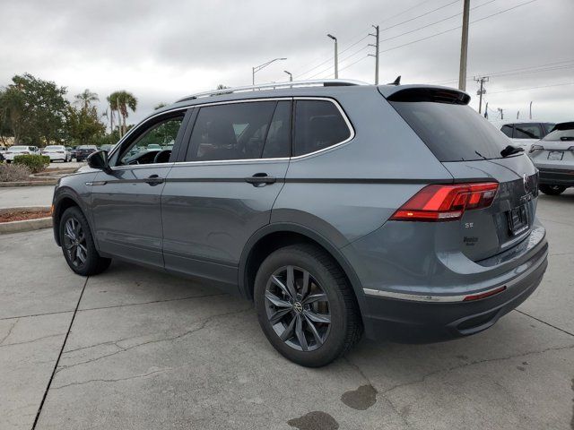 2022 Volkswagen Tiguan SE