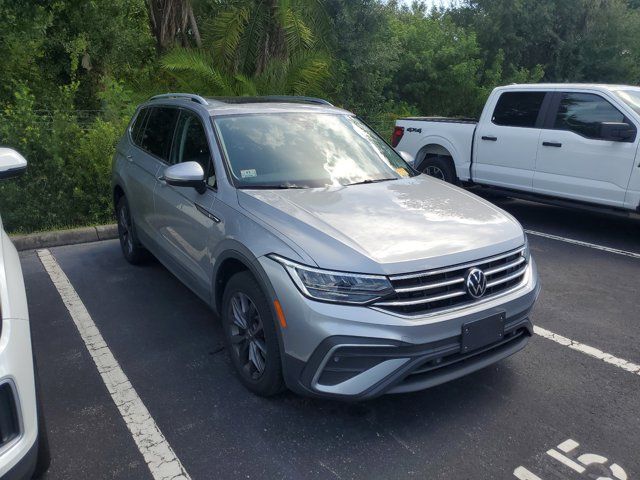 2022 Volkswagen Tiguan SE