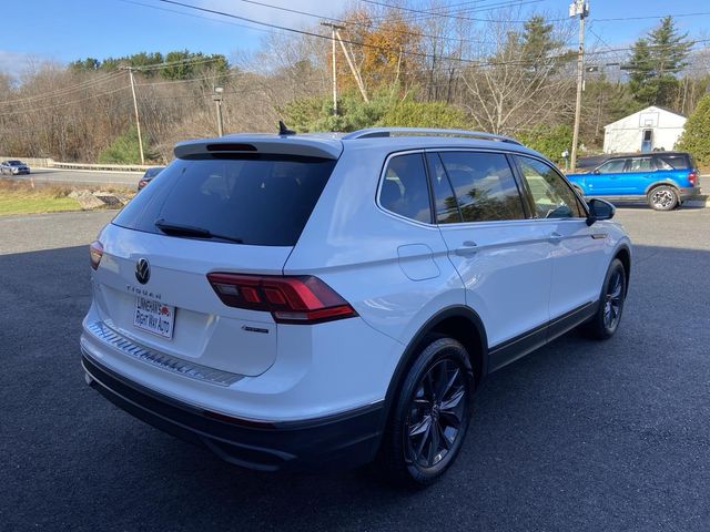 2022 Volkswagen Tiguan SE