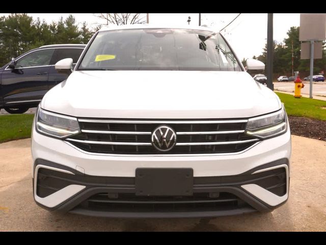 2022 Volkswagen Tiguan SE