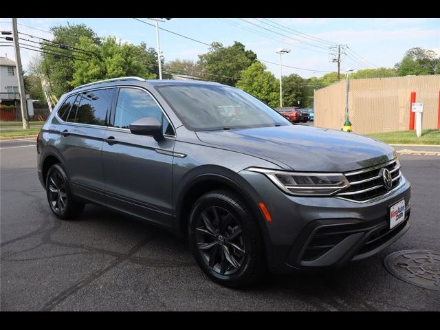 2022 Volkswagen Tiguan SE