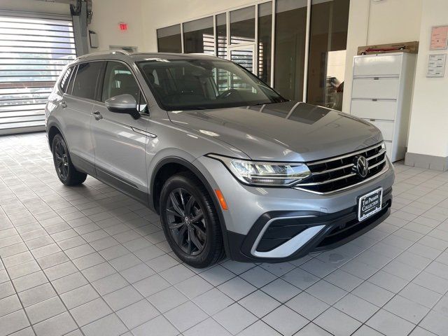 2022 Volkswagen Tiguan SE