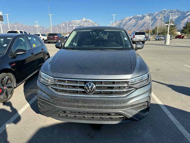 2022 Volkswagen Tiguan SE