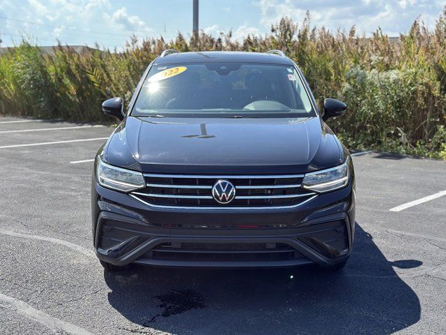 2022 Volkswagen Tiguan SE