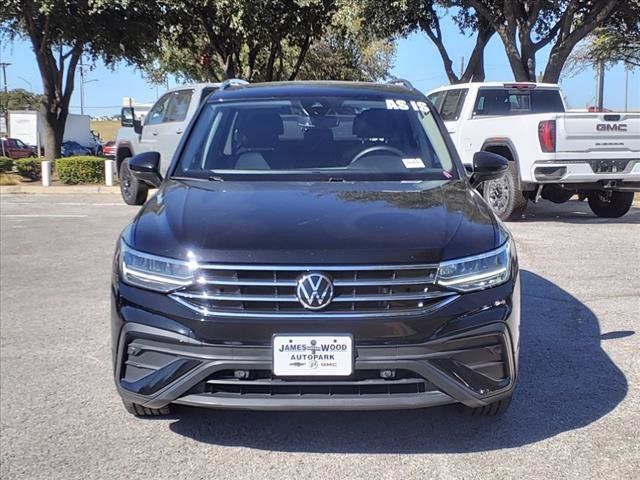 2022 Volkswagen Tiguan SE