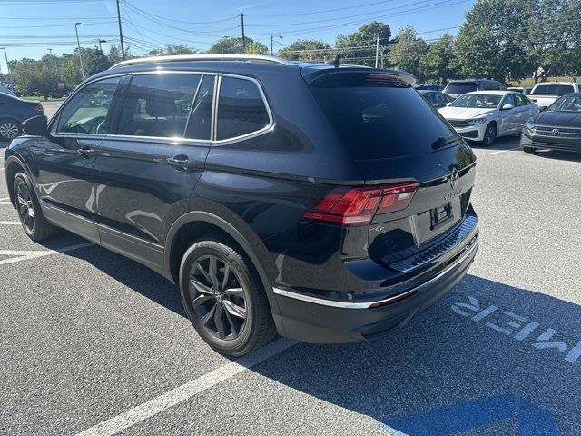 2022 Volkswagen Tiguan SE