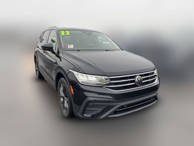 2022 Volkswagen Tiguan SE