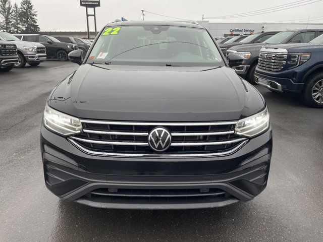 2022 Volkswagen Tiguan SE