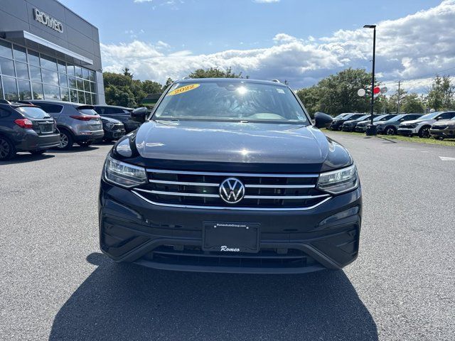 2022 Volkswagen Tiguan SE