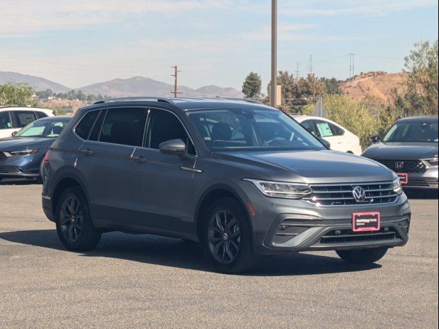 2022 Volkswagen Tiguan SE