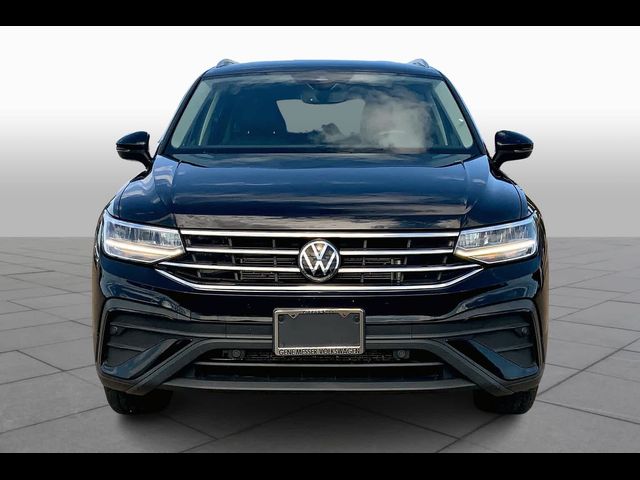 2022 Volkswagen Tiguan SE