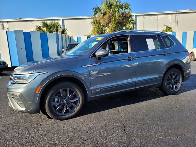 2022 Volkswagen Tiguan SE