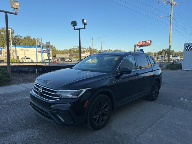 2022 Volkswagen Tiguan SE