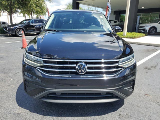 2022 Volkswagen Tiguan SE