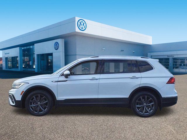 2022 Volkswagen Tiguan SE