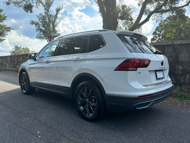 2022 Volkswagen Tiguan SE