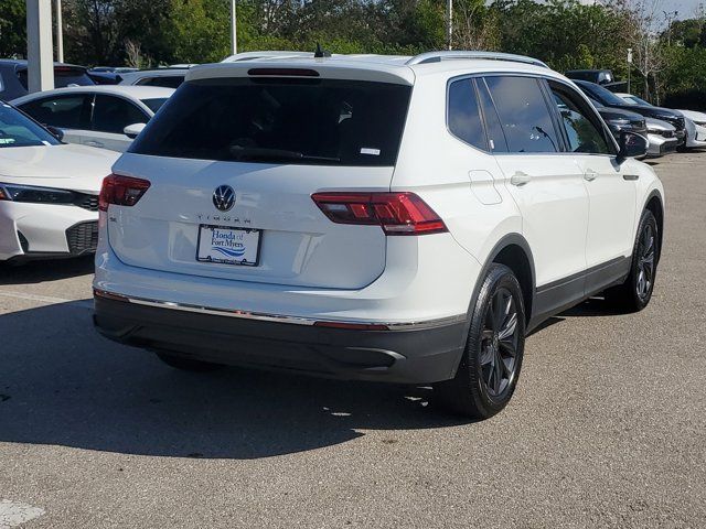 2022 Volkswagen Tiguan SE