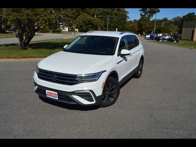 2022 Volkswagen Tiguan SE
