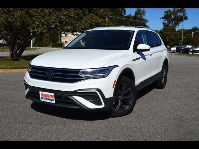 2022 Volkswagen Tiguan SE